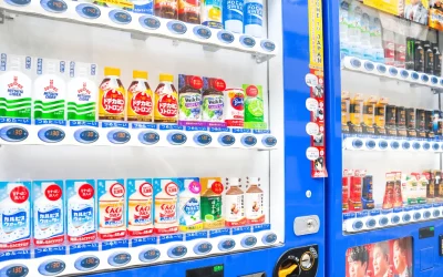 Combien rapporte un distributeur automatique par mois ?