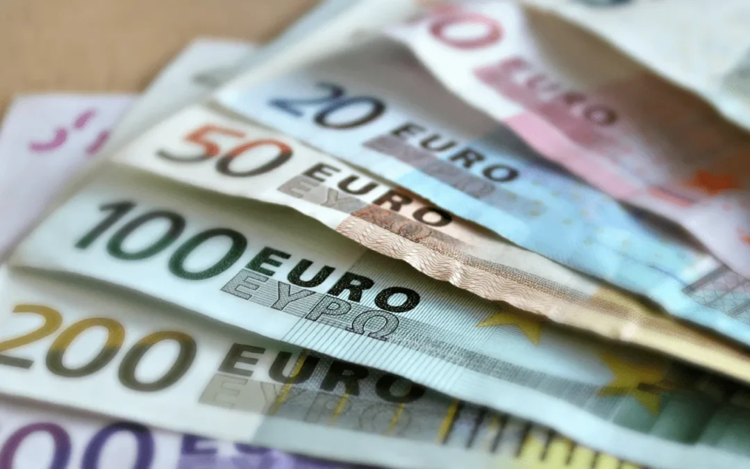 Billet marqué au feutre noir : déchiffrer la validité et les démarches à suivre